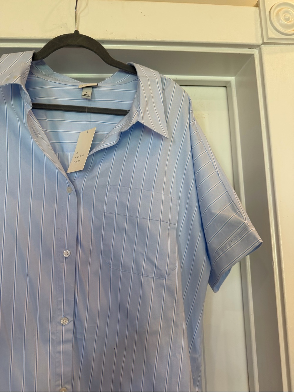 a new day Light Blue & White Pinstripe Short-Sleeve Button Shirt